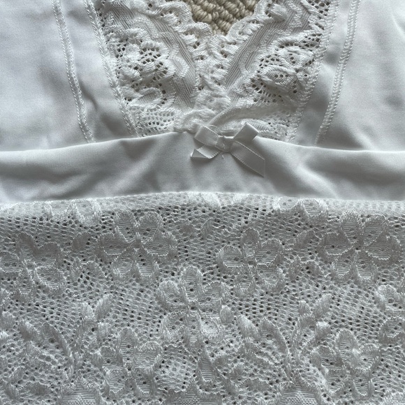 Shein Lace Camisole Top Size M - Picture 4 of 8